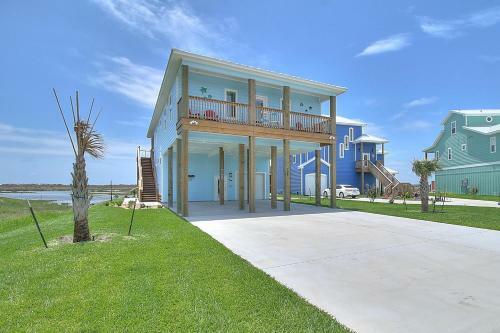 Paradise Ahoy Home