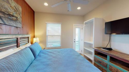 Ov30- Salt Life Home