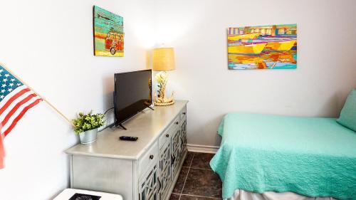Pb220- The Main Sail Townhouse
