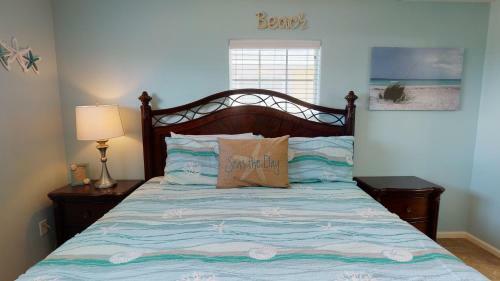 Cw403- Chloe's Way 403 Home