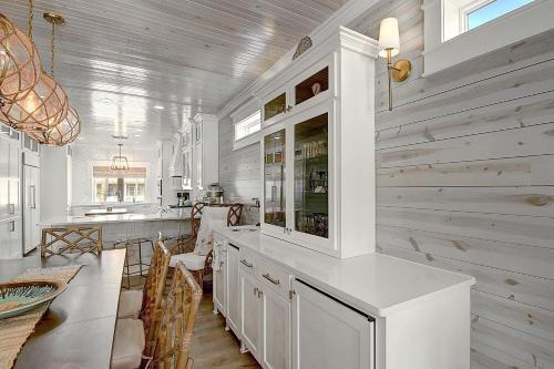 Se831- Seaside Oasis Home