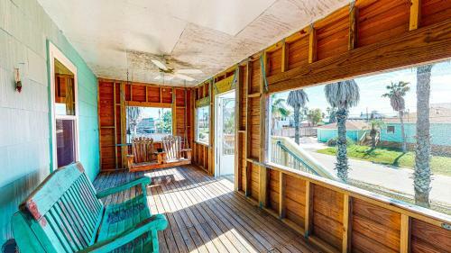 Gu321 Vacation Station Home