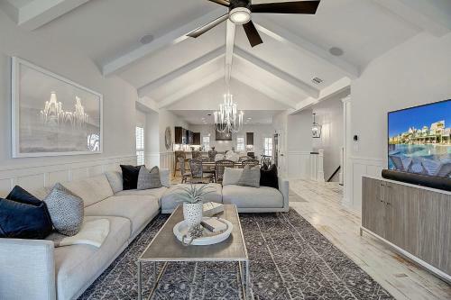 Lakeview Estate 198 Be