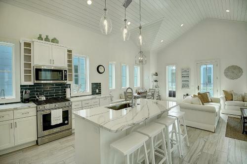 Coconut Cottage 244 Br
