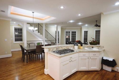 Apartamento Downtown Museum District, Zoo, Parks, Nightlife! - Detering