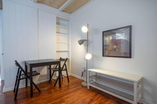Apartamento Historic Montrose Building W/netflix And Parking