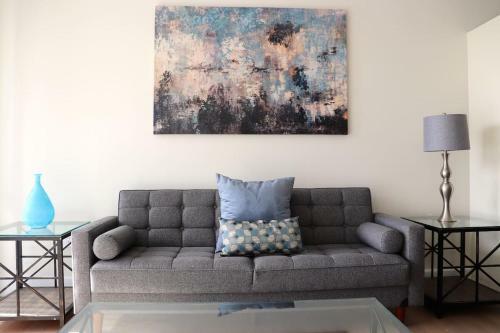 River Oaks Luxury Apartment