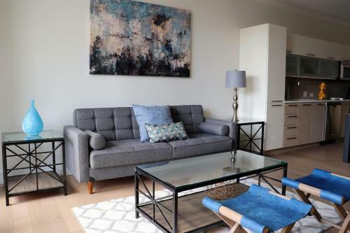 River Oaks Luxury Apartment