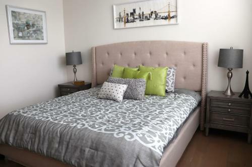 River Oaks Luxury Apartment