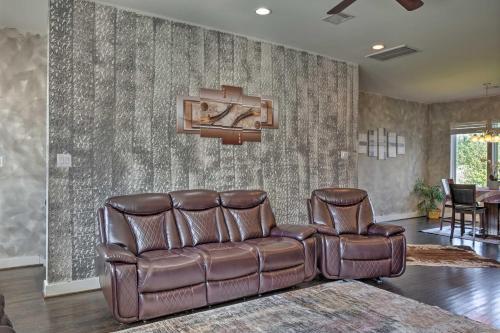 Central Houston Townhouse - 1 Mi To Downtown!