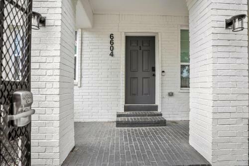 Villa Pythagoras Place At East End Revitalized