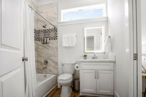 Cloud9 Super-luxe At East Downtown