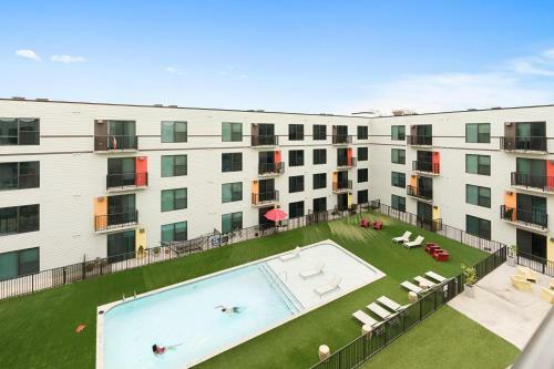 Apartamento Lodgeur At Mid Main Lofts