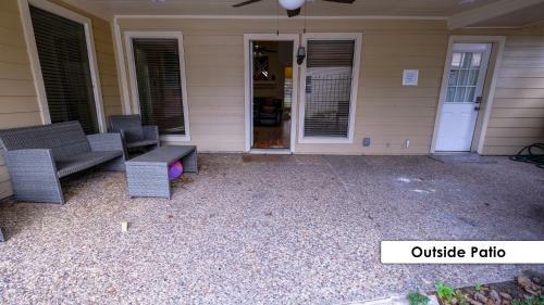 Pool House, 20 Minutes From Dt 4bdr For 10 Guests - Winkleman