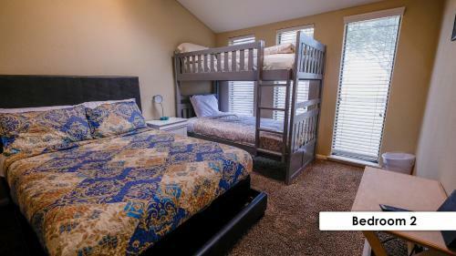 Pool House, 20 Minutes From Dt 4bdr For 10 Guests - Winkleman