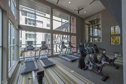 Apartamento Modern 2bdrm With Balcony In Upscale Houston