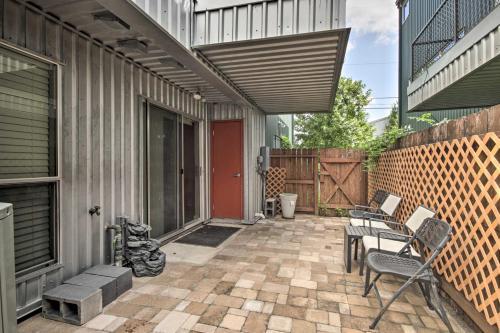 Urban Houston Escape With Grill Less Than 1 Mi To Bbva!