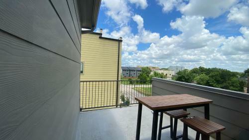 Luxury 4 Story Home In East Downtown Houston