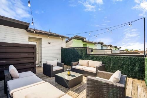 Ethereal Rooftop Retreat @ Midtown/eado