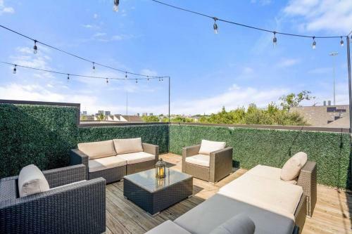 Ethereal Rooftop Retreat @ Midtown/eado