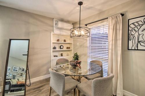 Hou Apartment - Walk To Restaurants And Shops!