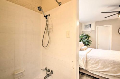 Hou Apartment - Walk To Restaurants And Shops!