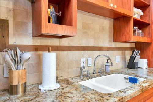 Hostal Montrose Hideaway - Private Guest Suite