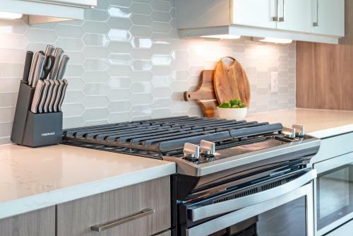 Buffalo Bayou Apartments By Barsala
