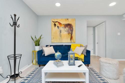 Apartamento Charming 2bed Condo - Patio & Covered Parking