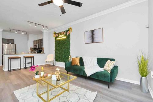 Apartamento Luxurious & Comfy 2 Bdr Apt With Gym