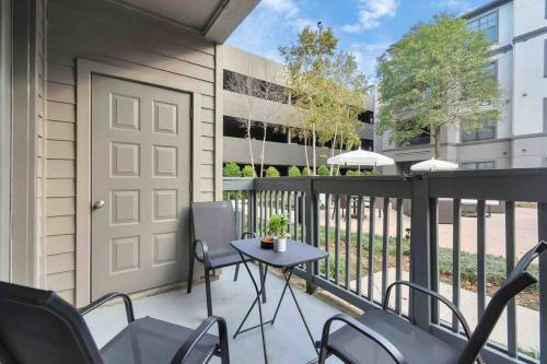 Apartamento Luxurious & Comfy 2 Bdr Apt With Gym
