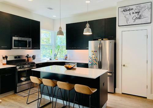 Htx Hideaway Mins From Downtown Midtown Med Center With Private Backyard