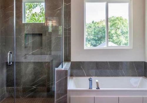 Htx Hideaway Mins From Downtown Midtown Med Center With Private Backyard