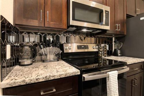 Apartamento Your Upscale Modern Urban Adobe - Med Ctr - Unit 6