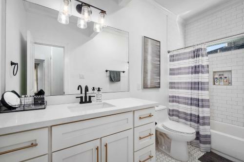 Freshly Renovated Eado Home