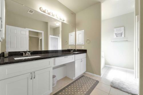 Houston Retreat With Office Less Than 17 Mi To Midtown!