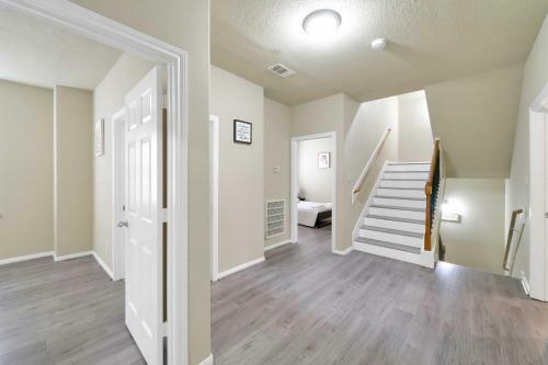 Houston Retreat With Office Less Than 17 Mi To Midtown!