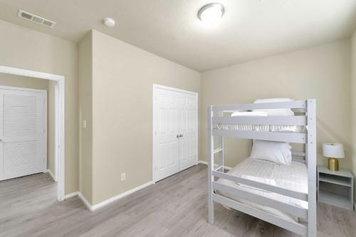 Houston Retreat With Office Less Than 17 Mi To Midtown!
