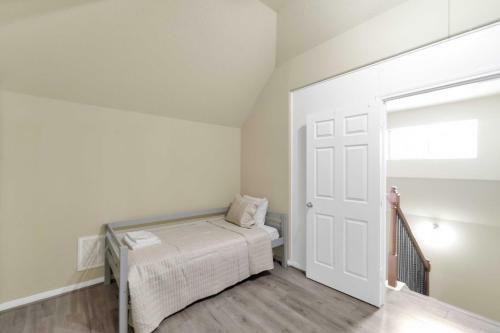 Houston Retreat With Office Less Than 17 Mi To Midtown!