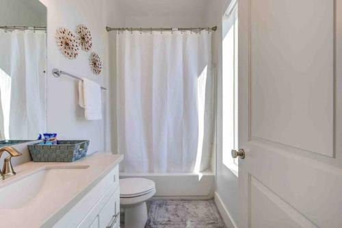 Villa Luxury 3-bed Galleria Area Townhouse