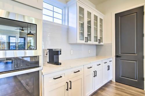 Luxe And Upscale Retreat Less Than 2 Mi To Dtwn Houston