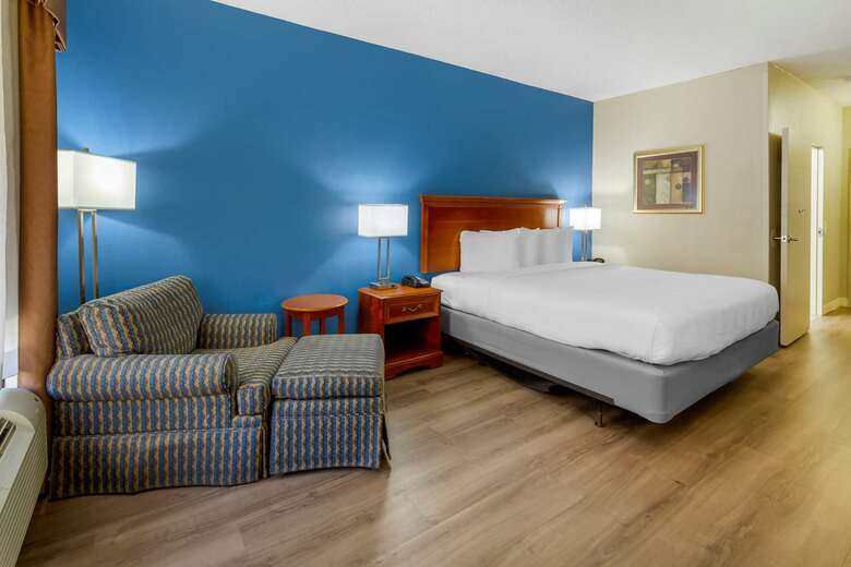 Hotel Best Western Plus Cary - Nc State