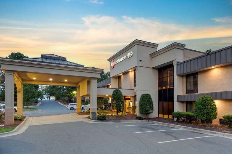 Hotel Best Western Plus Cary - Nc State