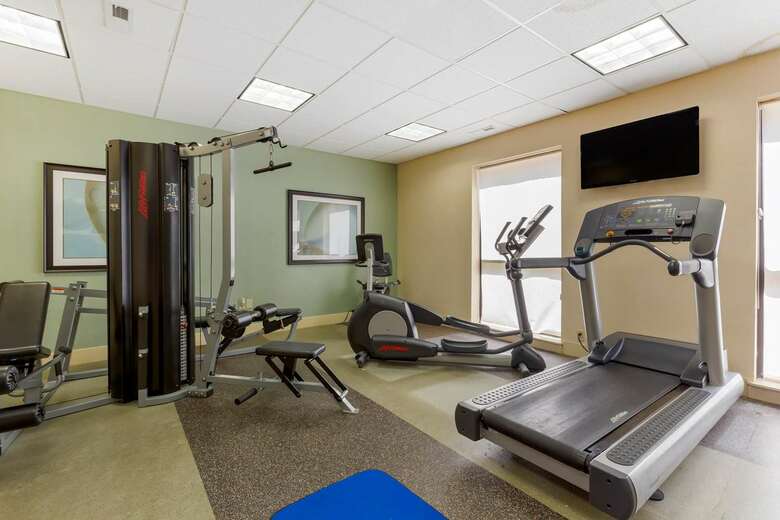 Hotel Best Western Plus Cary - Nc State