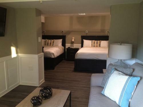 Motel Cocca's Inn & Suites Wolf Road