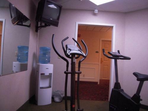 Motel Cocca's Inn & Suites Wolf Road