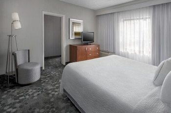 Hotel Courtyard Newark Liberty International Airport