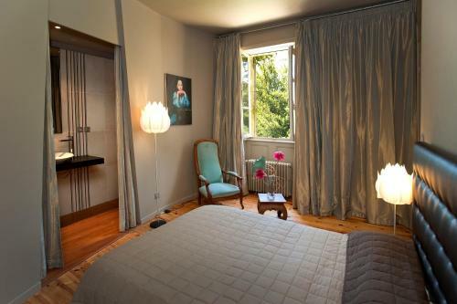 Hostal Domaine De Carri�re