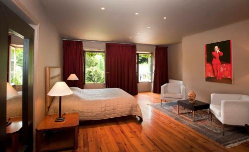 Hostal Domaine De Carri�re