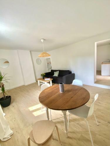 Apartamento Il Y A Le Soleil, La Campagne Et La Mer...2